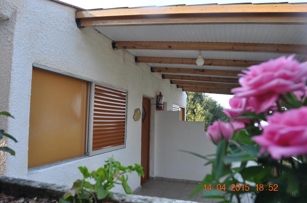 Rogakia Village Est. 1983 Zóla 객실 사진